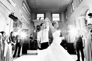 couple dancing at Aynhoe Park